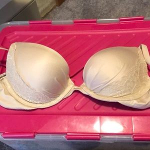 Victoria Secret bra